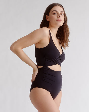 Black Wrap One-Piece -Black / Noir