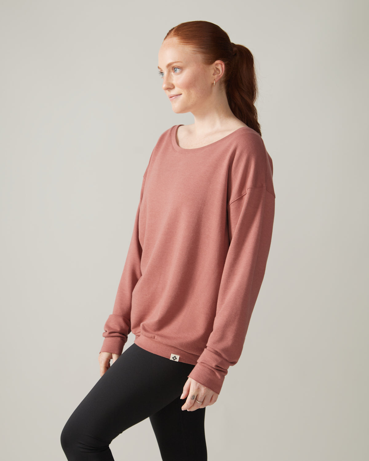 Flashdance Pullover Dahlia